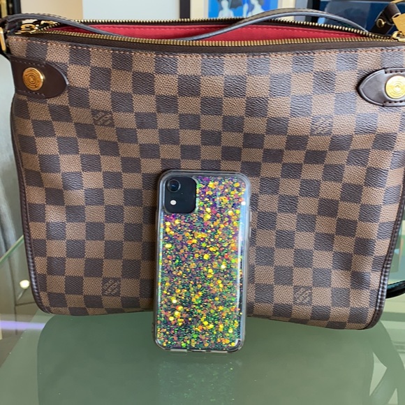 Louis Vuitton Crossbody - Picture 13 of 13